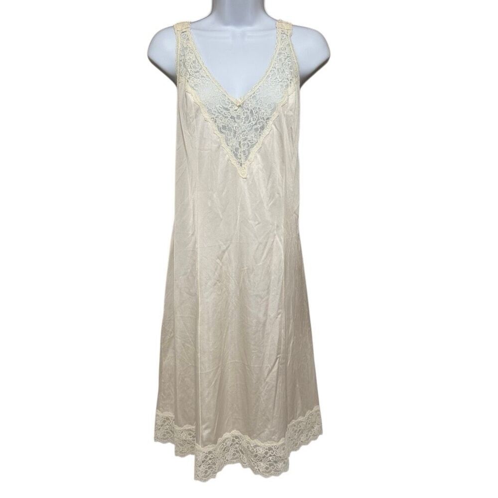 Vintage Sears 1970s Nylon Lace Slip Dress Full Length Cream Size 38 Made in USA